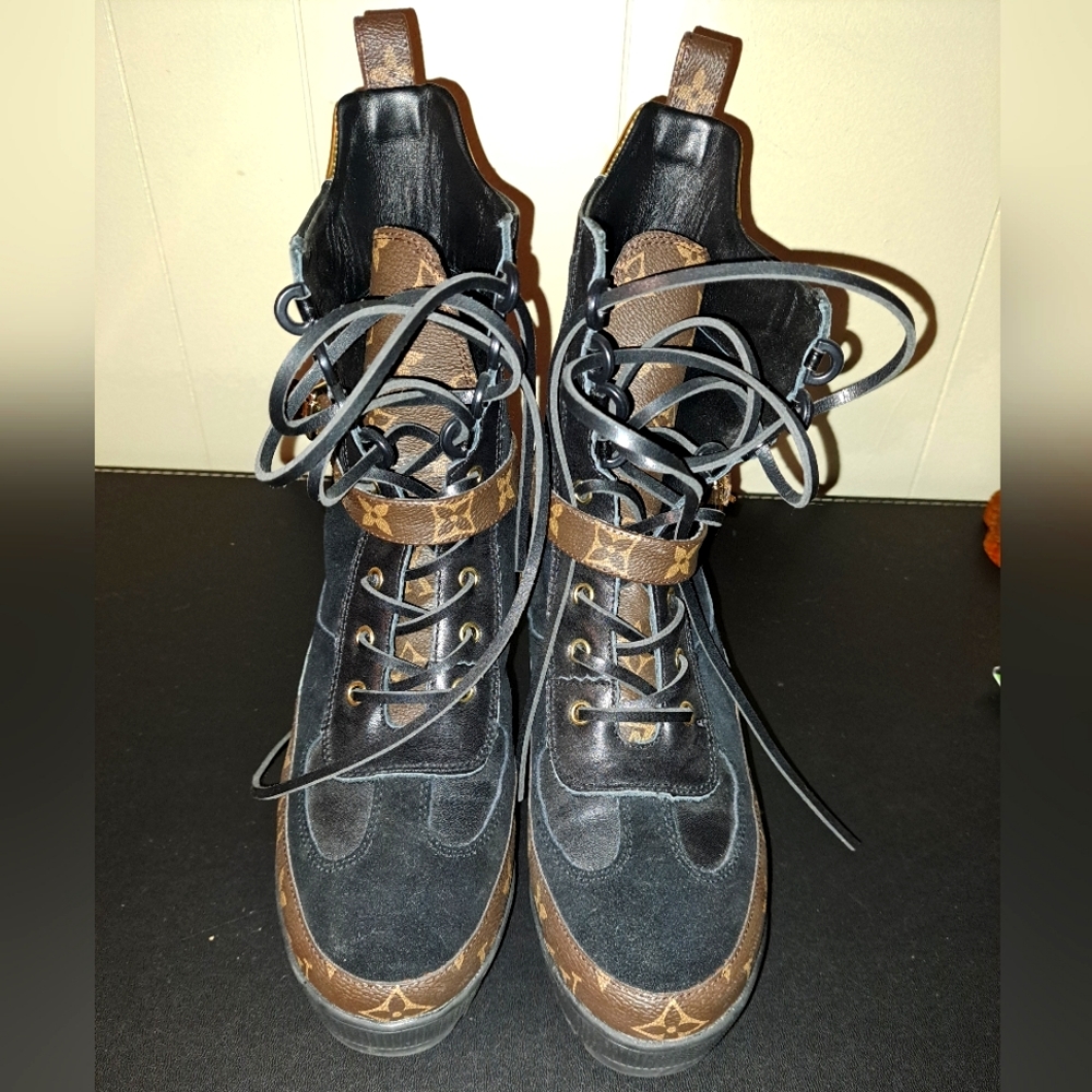 Louis Vuitton Boots